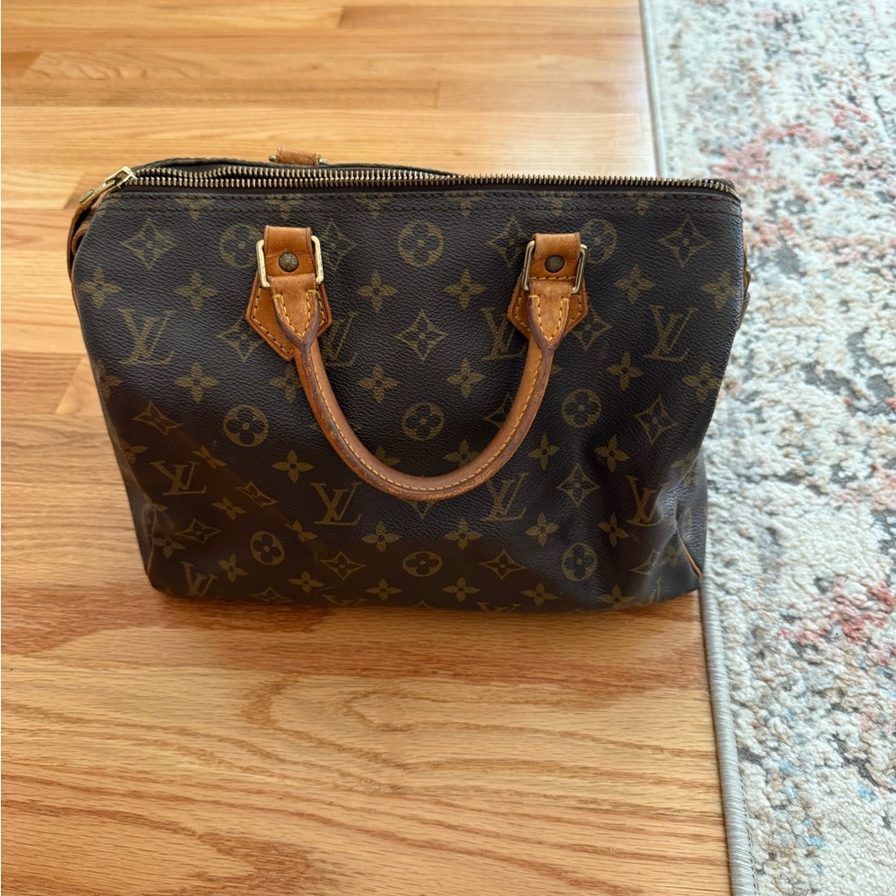 Louis Vuitton Brown Satchel speedy 30